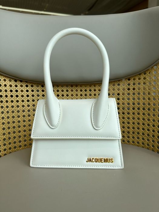 Jacquemus The medium Chiquito  мини чанти - Чисто нови | Оригинални