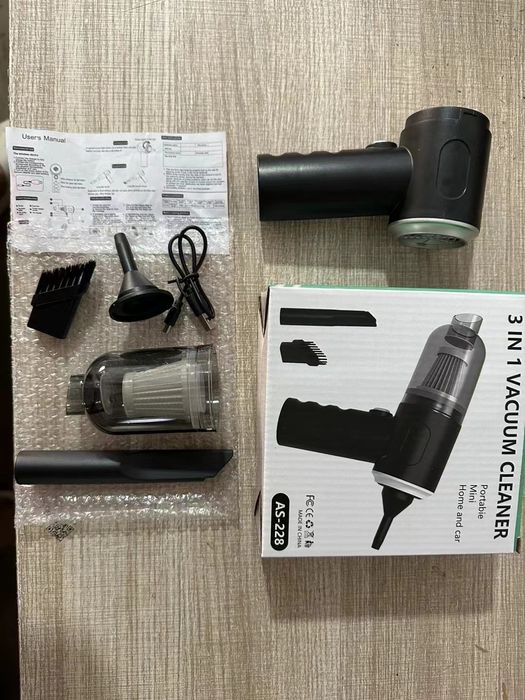 Автомобильный пылесос 3в1