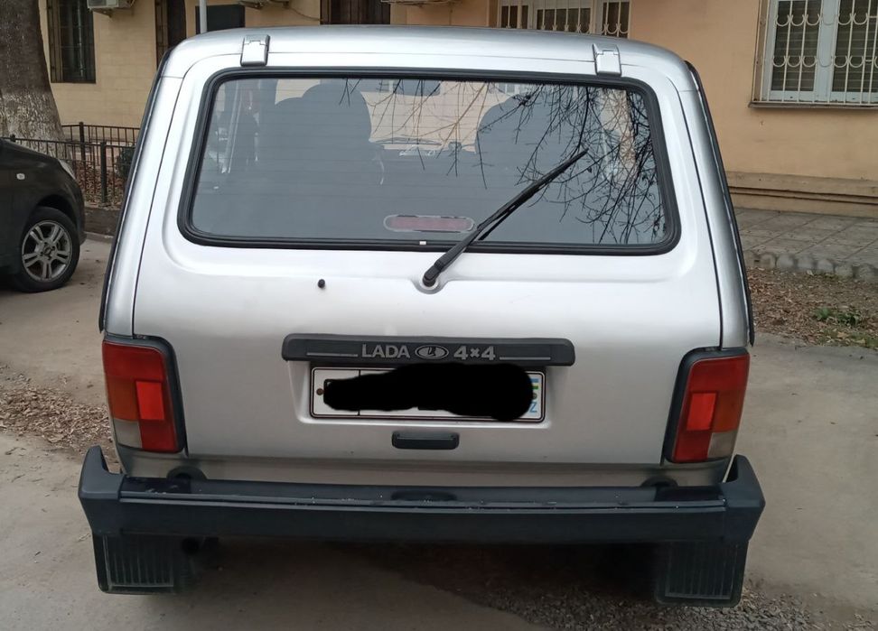 LADA NIVA 2131 продаю цена 5000