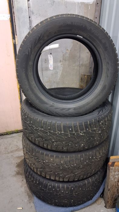 Зима 215/60/16.                                                    ...