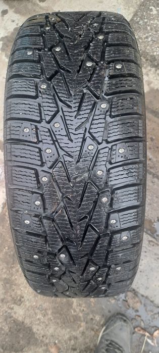 Продам комплект дисков с шинами