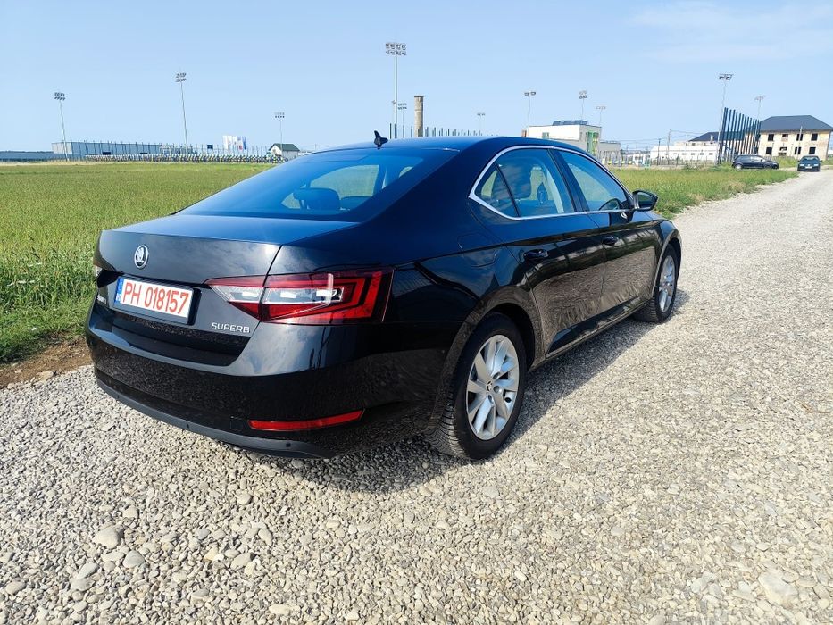 SKODA Superb 2019 — imagine 3