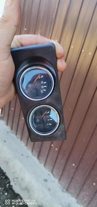 Ceas ulei și apa dacie