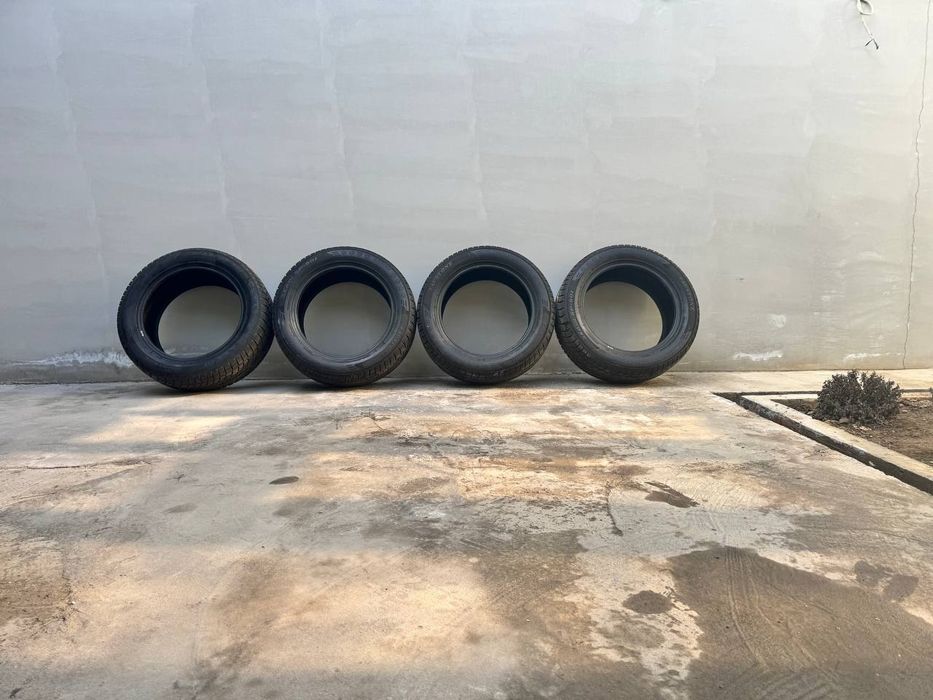 Продается шины для авто размер 19