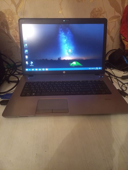 Ноутбук HP в хорошем состоянии память 8ГБ