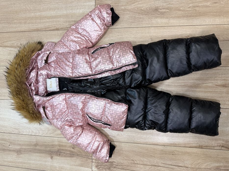 Продам куртку двойку на девочку