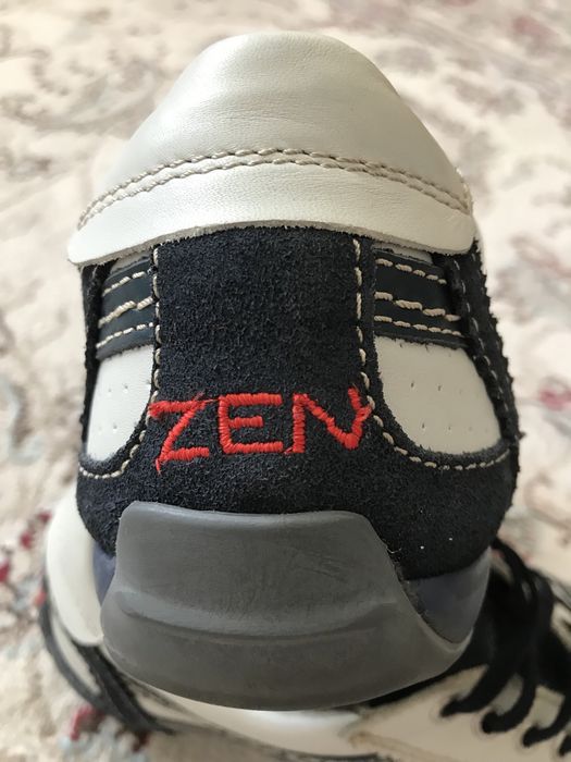 Продам! Кроссовки мужские. Бренд: