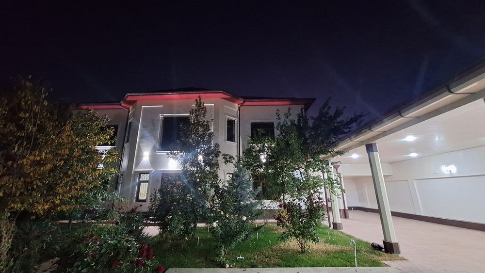 Qibray tuman
Mirobod 2-3 tor kocha
3 ta spalni
1 ta kuxni 
1 ta sanuze