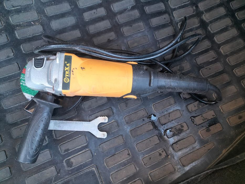 Болгарка в хорошем состоянии