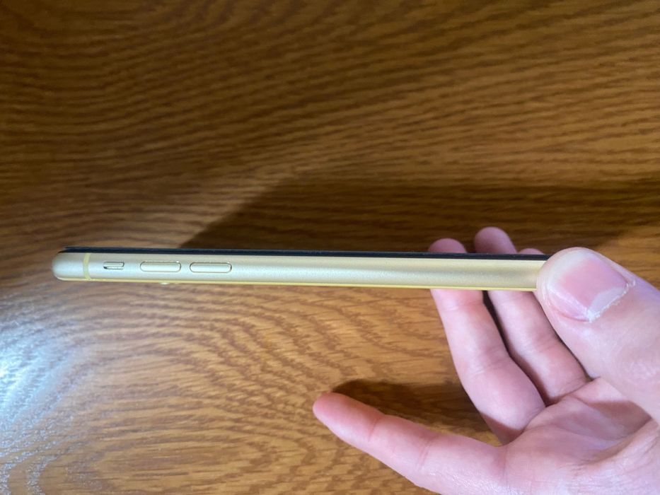 Vând sau schimb iPhone XR 128GB