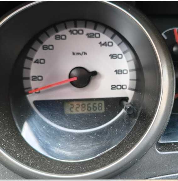 Vand Suzuki Ignis 2004 1.3 benzina