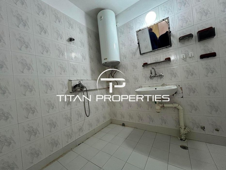 Продава се Тристаен апартамент в Пловдив, Южен - 80 кв.м за 765 €/кв.м - Снимка #8