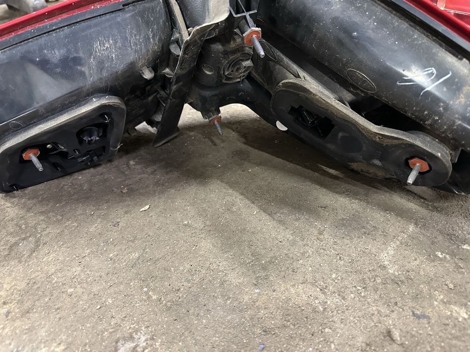 Стопове за Mercedes E-class w212