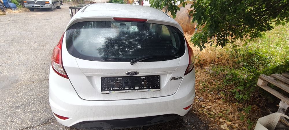 Ford fiesta 1.2 44kw STJB 102000KM за части FACELIFT