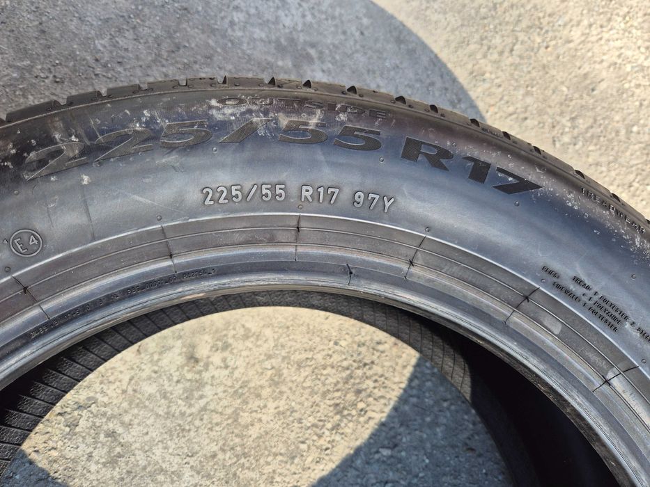 2 Anvelope de VARA - 225/55/17 - PIRELLI - Stare BUNA - DOT 2022 !
