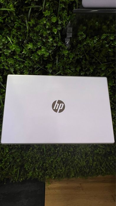 HP Laptop 15 fd0084ci
