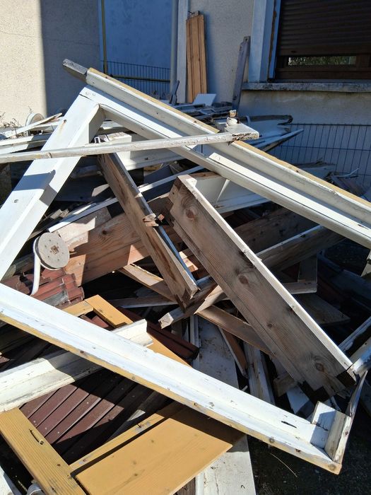 Vand scandura pentru foc