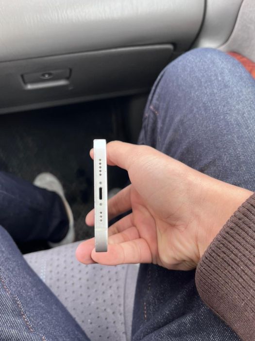 Айфон 13 128гб срочно