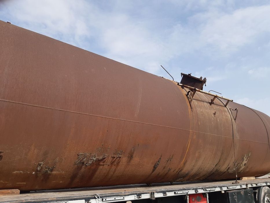 Резервуары цистерны 65 тонн.