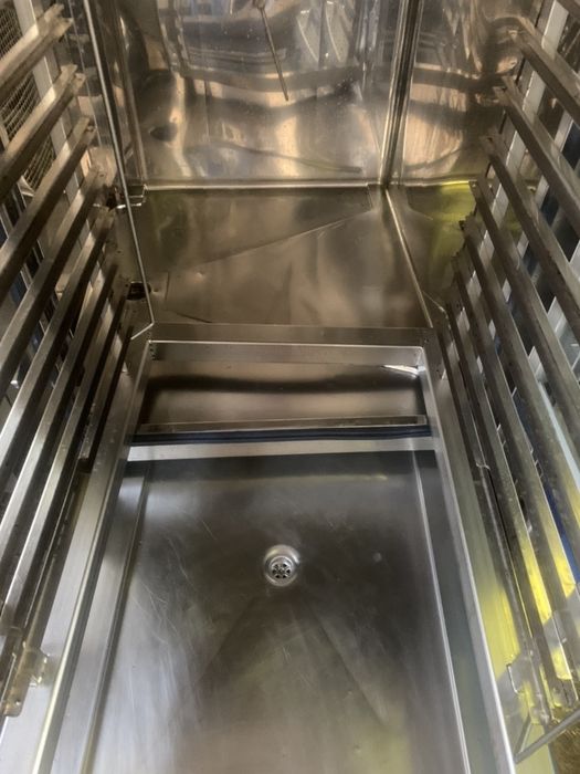 Конвектомат Electrolux 40 тави на ток