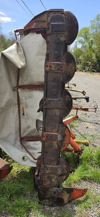 Coasa rotativa KUHN de 2 m