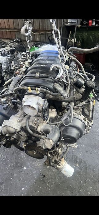 Land Cruiser 300 3.5  .twin turbo