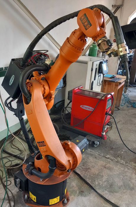 CNC Индустриален заваръчен робот KUKA KR 16/2