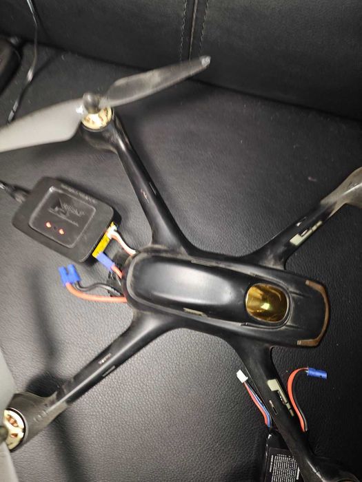 Дрон Hubsan H501S