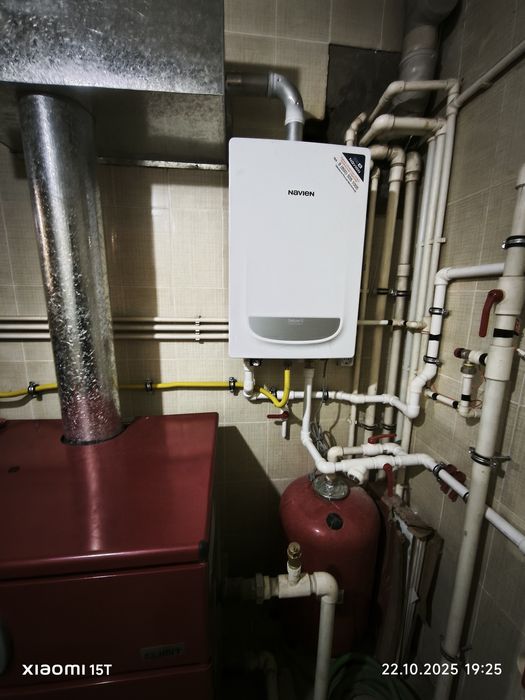 Почти новый двухконтурный котел. Производство Корея.