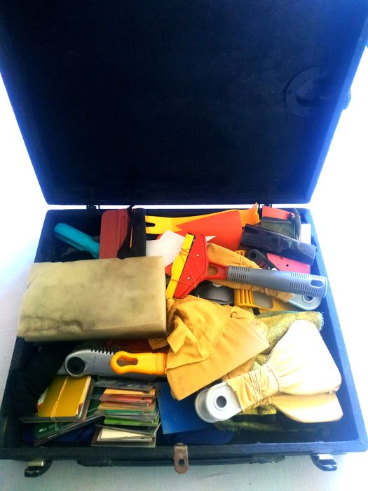 Тонировка ламинация фен шпатель фонар реклама сотилади! Tayyor biznes!