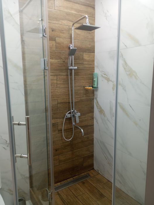 1ком.новостройка за вокзалом.Евроремонт с обстановкой.Центр рядом