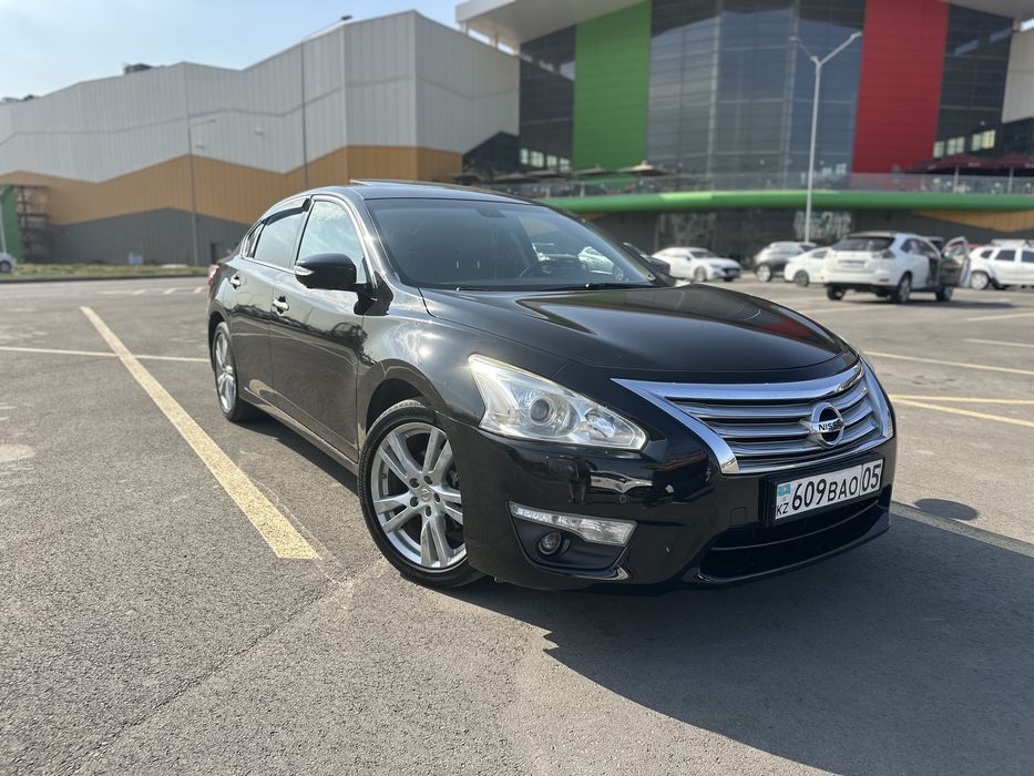 Продам Nissan Teana l33 2014