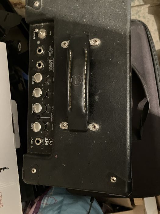 Blackstar HT1 amplificator instrument