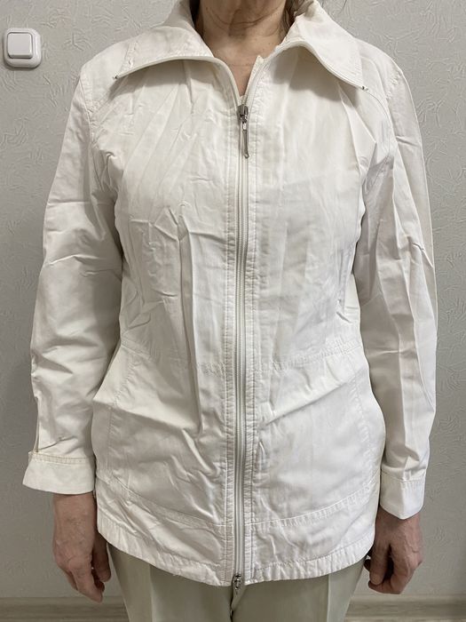 Продам женские кофточки рубашки