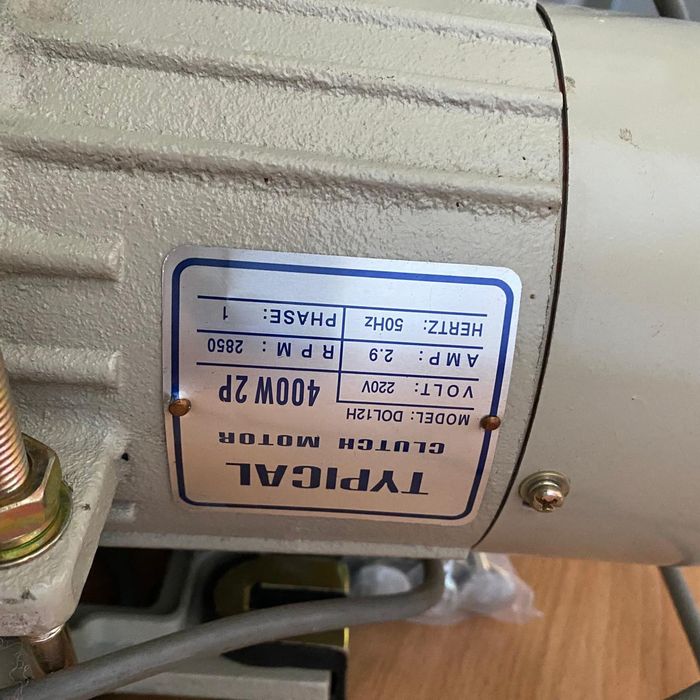 Швейная  машина  (двигатель швейной машины)