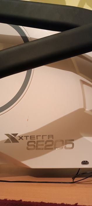 Эллиптический тренажёр. Состояние идеальное.