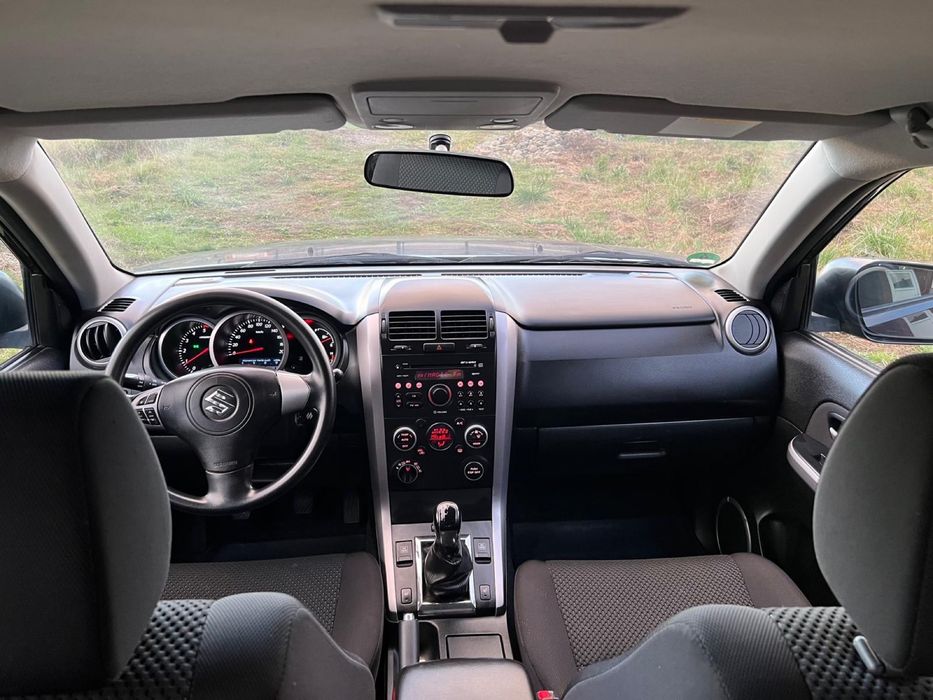 SUZUKI Grand Vitara 2011 — imagine 3
