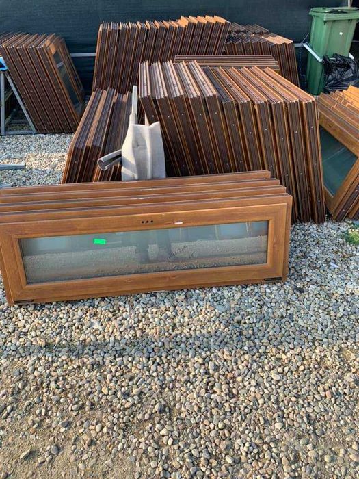 ferestre termopan stejar auriu noi