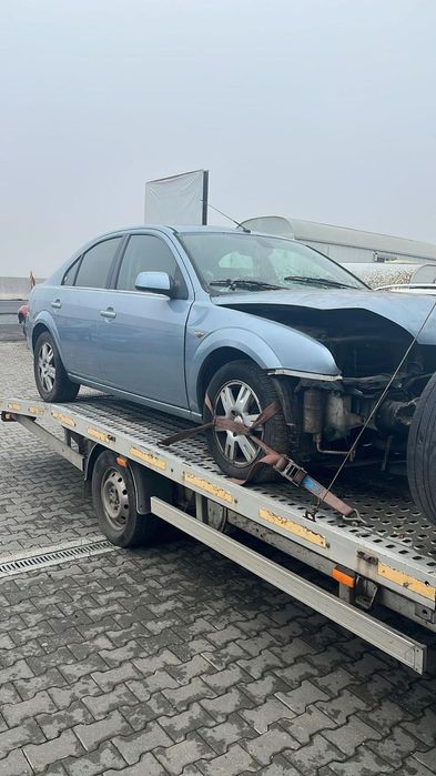 Dezmembram Ford Mondeo 3 2.0 diesel din 2006