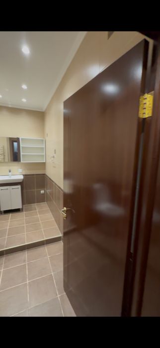 Межкомнатная дверь