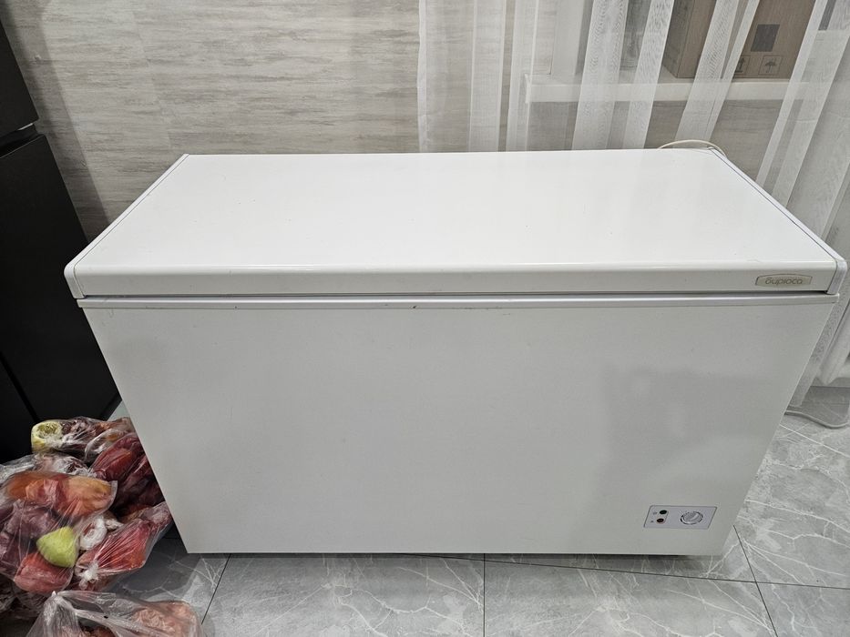 Продам морозильник Бирюса