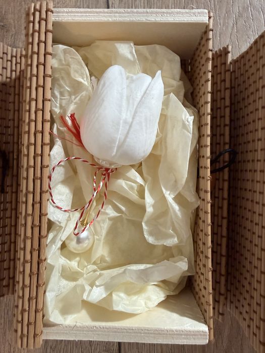 Brosa Martisor lalea 1 Martie