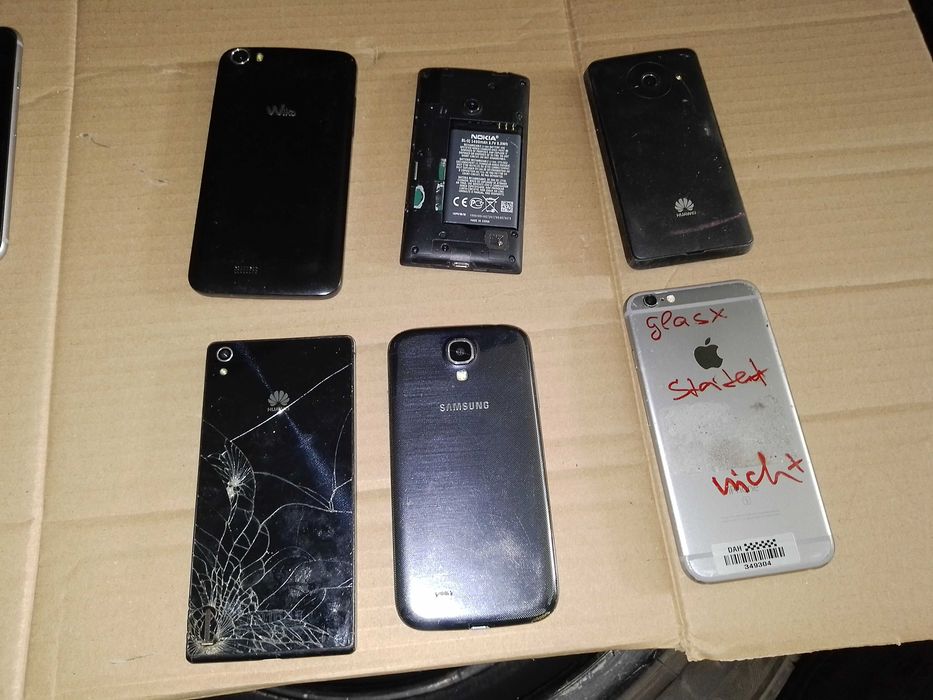 Samsung смартфон