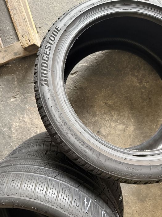 2 anvelope iarna 245/40/18 , Bridgestone , 6.5 mm !