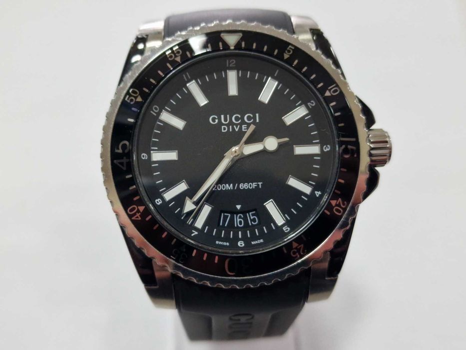 Часовник Gucci Dive 136.2 Men's Watch 45mm