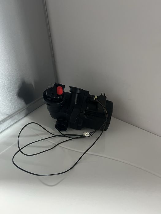 Pompa recirculare ariston clas one