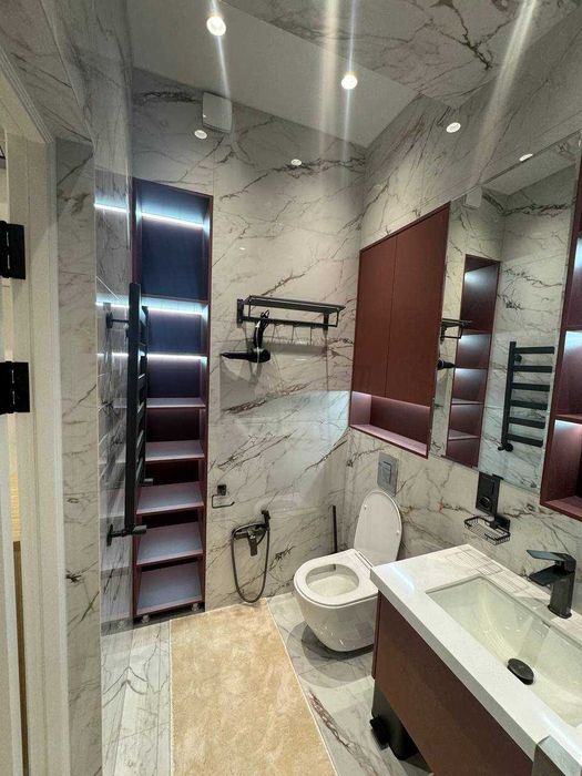 Б1 Сдаётся в аренду 2-ком/4/10 квартира Яккасарайский Шота руставели!