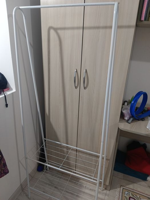 Детский гарнитур сатылады.