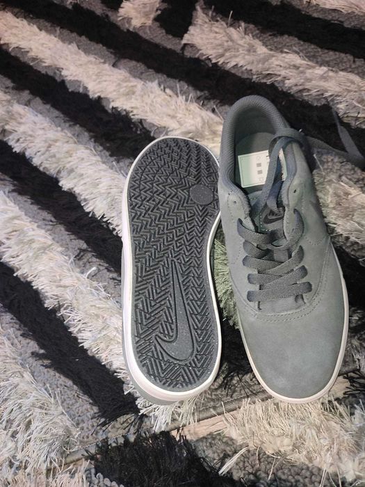 Incaltaminte Nike SB pentru femei marimea 37.5