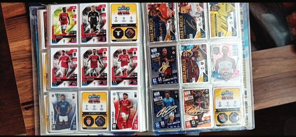 Album match attax pe jumătate